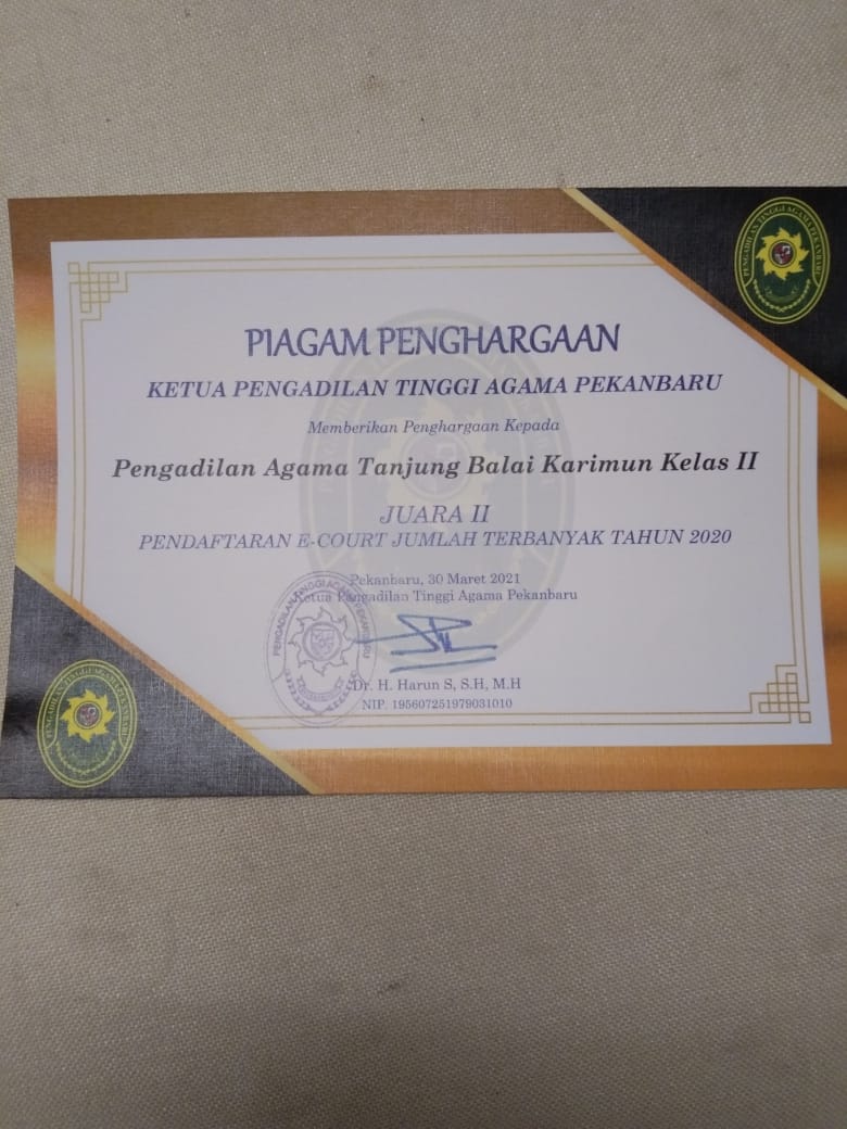 piagam